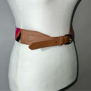 NEW Loft Aztec Elastic‎ Textured Stretch Cow Leather Woman’s Belt Small Stretchy